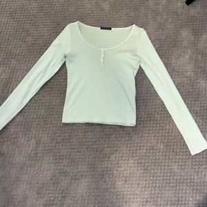 brandy melville long sleeve top